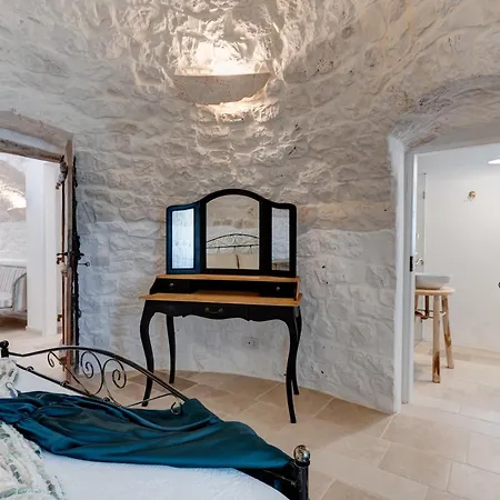 Trulli Ericla *