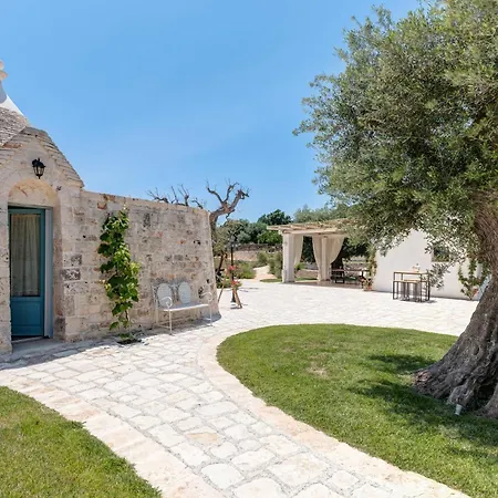 Trulli Ericla *